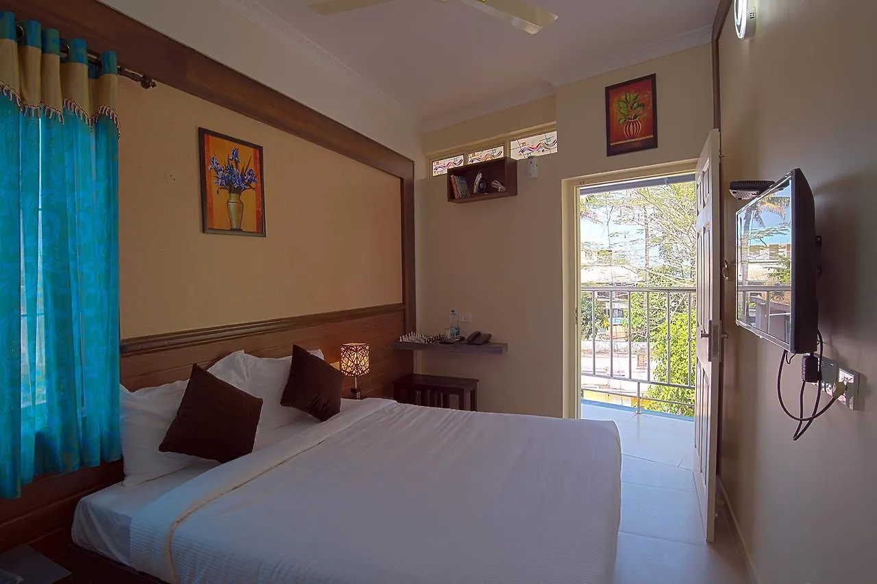 Gems 9 Airport Hotel Kochi 3*,  India